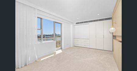 Masterpiece in the Sky - The Pinnacle of Harbourfront Living - Photo 5