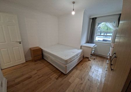 Room in a Shared Flat, Hornsey Road, N7 - Photo 3