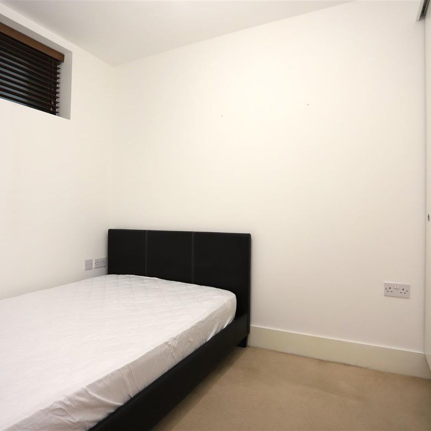 Burton Place, Manchester - Photo 1