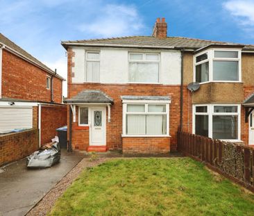 3 bedroom House To Let - Photo 2