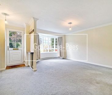 Oaklands, Haslemere, GU27 3RD - Photo 2