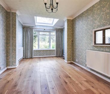 3 bedroom semi-detached house to rent - Photo 1