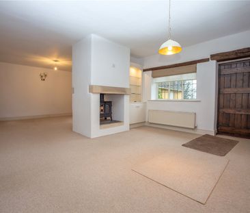 Middle Hill, - Photo 2