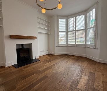 2 Bed Maisonette, Theodore Road, SE13 - Photo 2