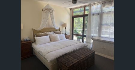 Enormous Coastal Retreat - $520 pw including electricity - Photo 2