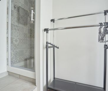 GENERAL LECLERC. H Roommate 4 Bedrooms at Nancy - Photo 6