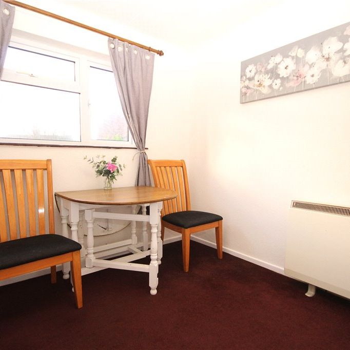 Broomfield, Guildford, Surrey, GU2 8LJ - Photo 1