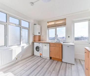 3 bedroom flat to rent - Photo 5