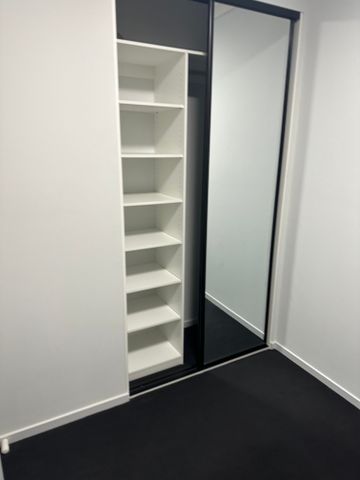 Clyde North - Photo 5