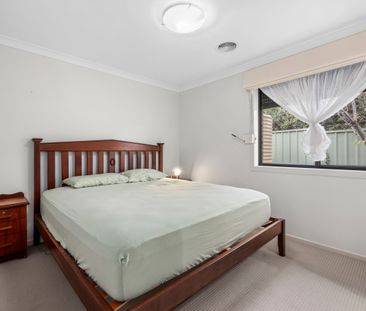 Modern Crestwood Townhouse - Photo 4