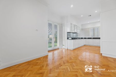 32 First Avenue, 3101, Kew Vic - Photo 3