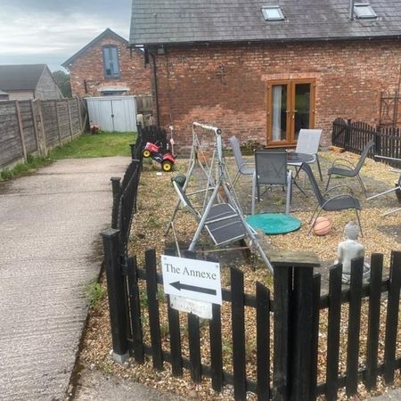 1 bedroom cottage to rent - Photo 3