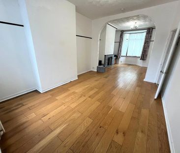 3 bedroom terraced house to rent - Photo 3