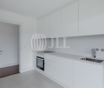 Luxury Flat for rent in Campolide, Lisbon - Photo 2