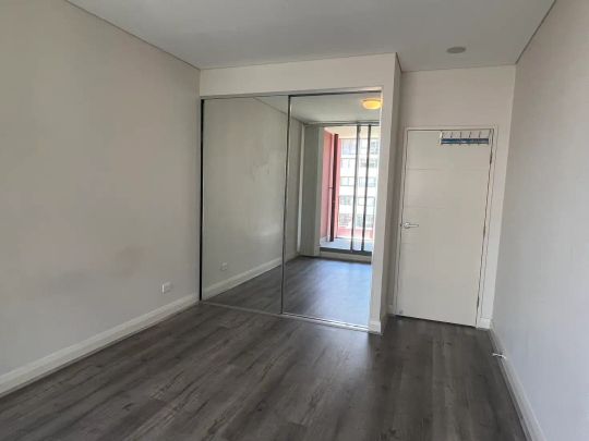 “Beautiful Water and City Views” - Photo 1