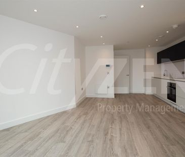 11 Silvercroft Street, Manchester - Photo 1