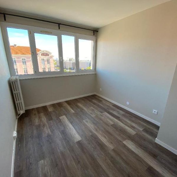 Location Appartement 3 pièces 49m² CHERBOURG-EN-COTENTIN 50100 - Photo 1