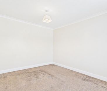 2 bedroom link detached house to rent - Photo 5