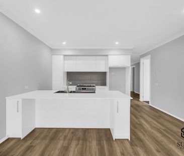 BRAND NEW 4 Bedroom Home! - Photo 1