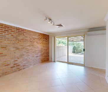 2/6 Angala Close, Maryland NSW 2287 - Photo 3