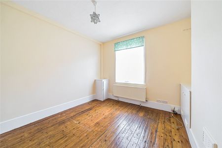 Sketty Road, EN1, Enfield - Photo 3