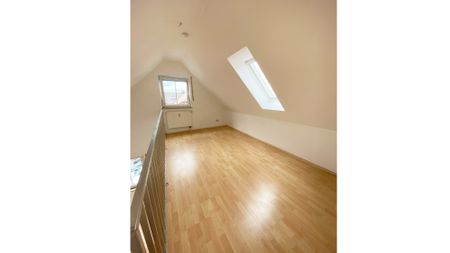 IMMOPARTNER - Galerie-Wohnung mit viel Potenzial - Foto 2