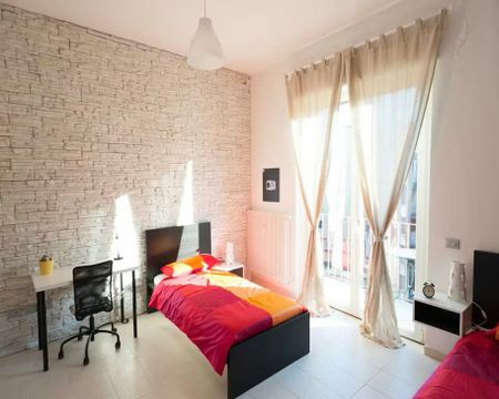 Via Giovanni Amendola, Bologna, Emilia-Romagna 40121 - Photo 2