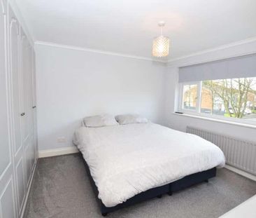 3 bedroom detached house to rent - Photo 2