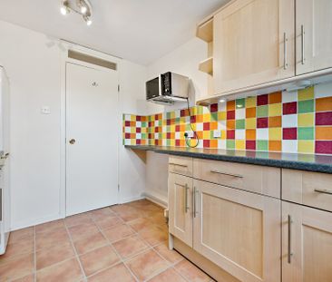 Clarence Gardens - Photo 5