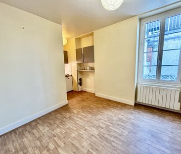 Location Appartement 1 pièce 17m² VICHY 03200 - Photo 1