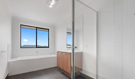 Beautiful Double Storey Home - Photo 2