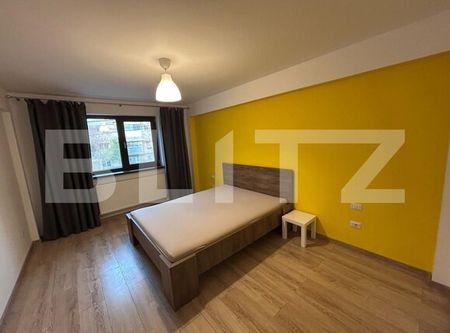 Apartament cu 3 camere, 2 bai, 87 mp, zona Brazda lui Novac - Photo 2