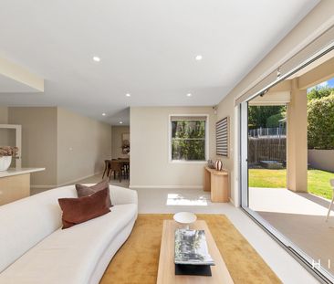 27 Quinane Avenue, Forde ACT 2914 - House For Rent | Domain - Photo 1