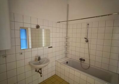 Großzügige 5 Zimmer Wohnung auch für Studenten in Uni-Nähe - Photo 4