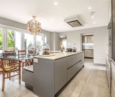 5 bedroom detached house to rent - Photo 4