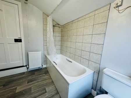 Cromwell Road, Rushden - Photo 3