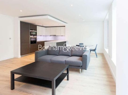 Sovereign Court, Hammersmith, W6 - Photo 1