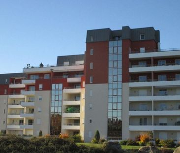 Location Appartement 4 pièces 128m² - Photo 4