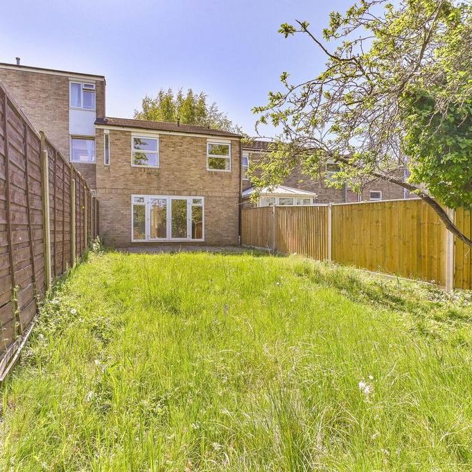 4 bedroom house to rent - Photo 1