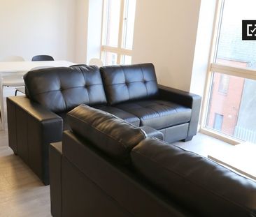 Room for rent in 8-bedroom apartment, Stoneybatter, Dublin - Photo 4