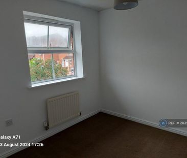 3 bedroom detached house to rent - Photo 3