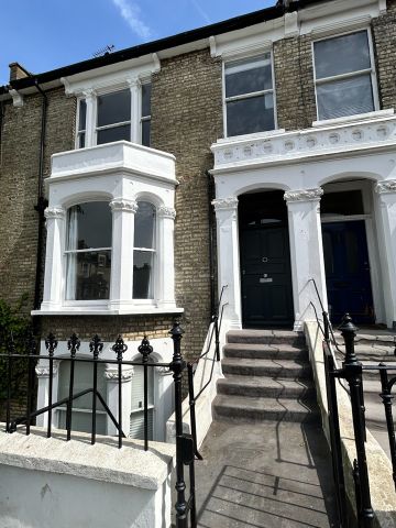 3 Bed Maisonette, Boscombe Road, W12 - Photo 5