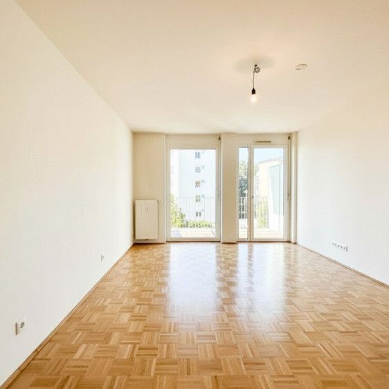 MODERNE SINGLE-WOHNUNG I 32 M² I SONNIGER BALKON I RUHIGE HOFLAGE - Photo 1