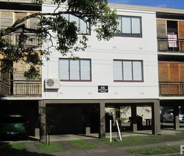 UNFURNISHED OR FURNISHED STUDIO with BALCONY! - Photo 4