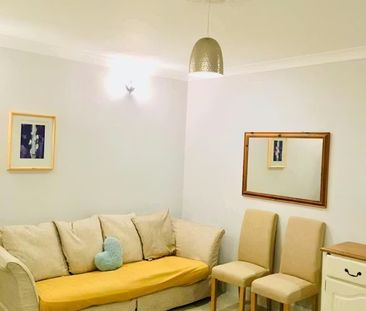 Highridge Green, Blackrock - Photo 5