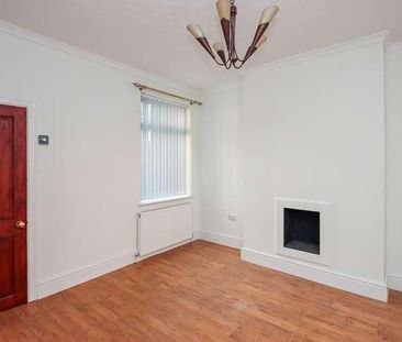 Catherine Street, Eccles, Manchester, M30 - Photo 4