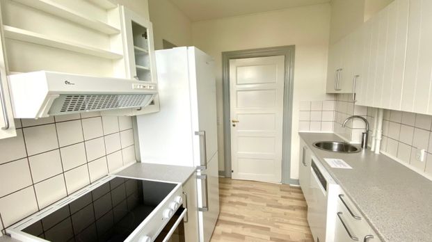 4 værelses – Guldbergsvej 18, 1. tv. – Odense C - Photo 1