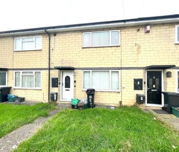 2 Bed Terraced House, Freshland Way, BS15 - Photo 2
