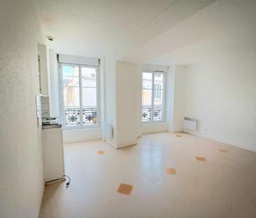 Location Appartement 1 pièce 23m² ROANNE 42300 - Photo 2