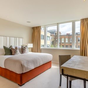 Imperial House, Kensington - Photo 2